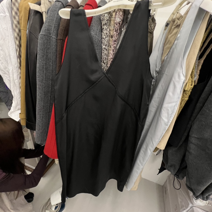 服裝批發(fā)市場現(xiàn)狀與發(fā)展趨勢分析