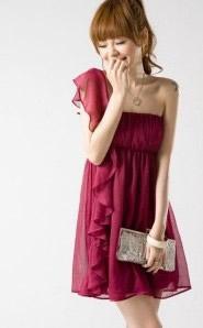 虎門時(shí)尚服飾集錦 短袖T恤、情侶裝與精品裙一站式采購指南